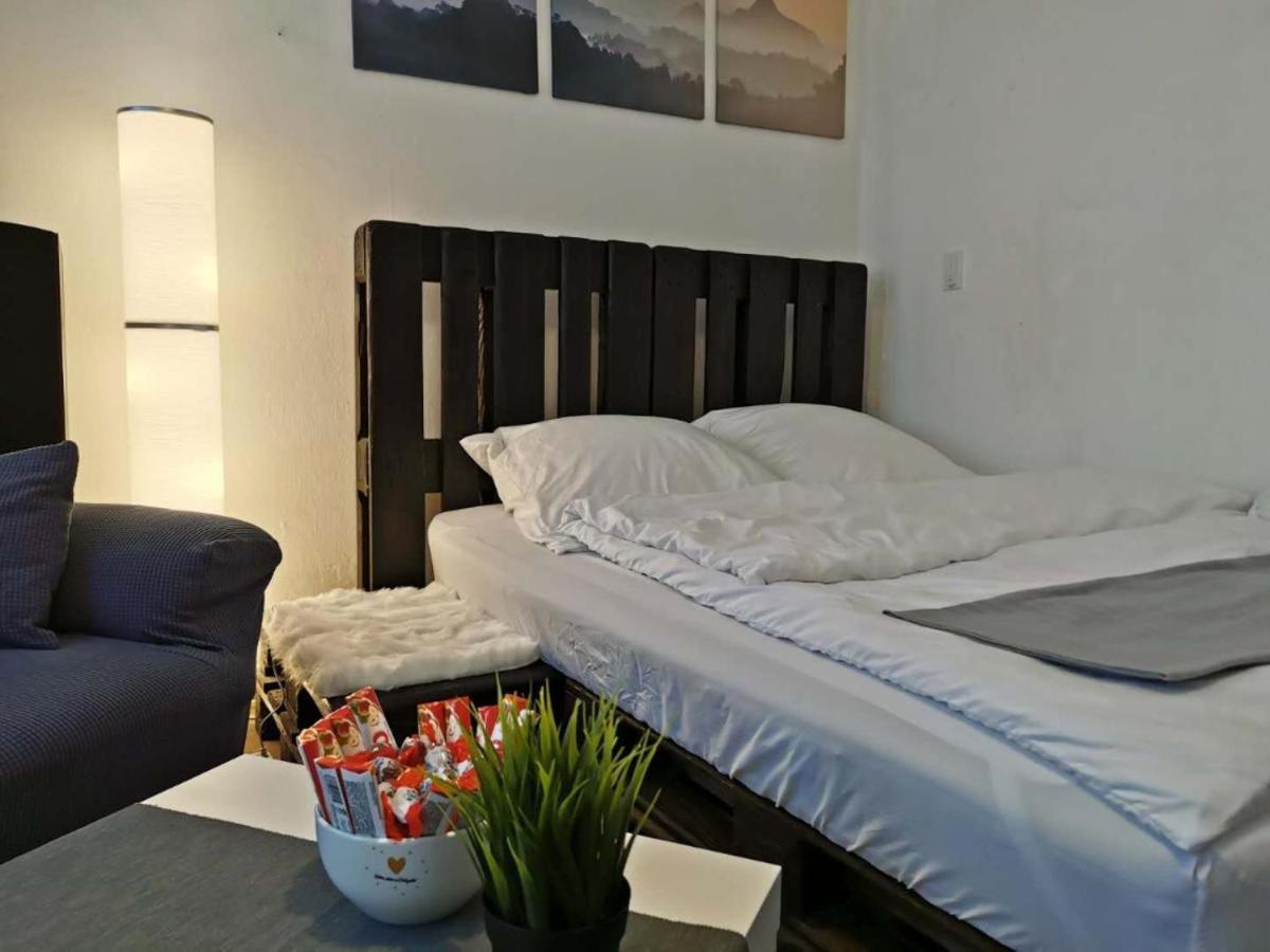 Ferienwohnung In Der Altstadt Fussgangerzone Treviri Esterno foto