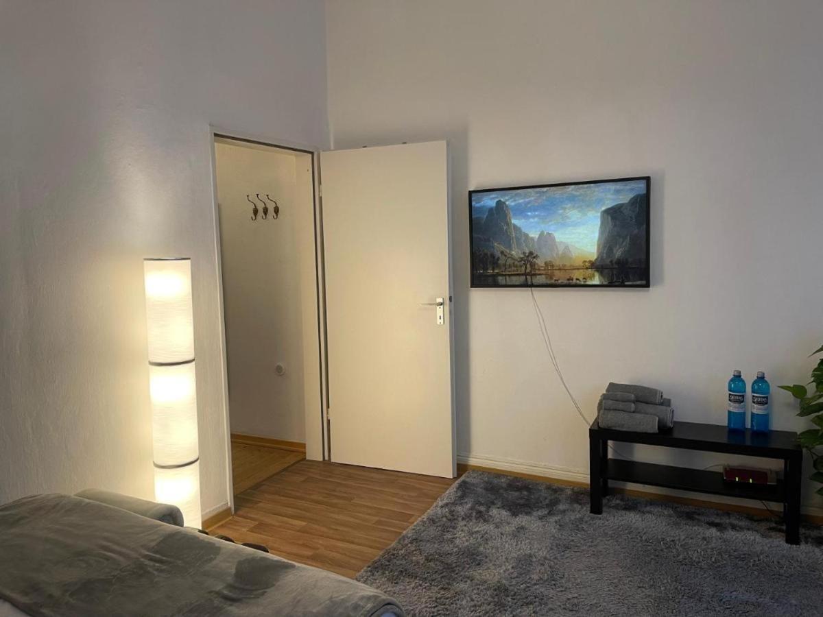 Ferienwohnung In Der Altstadt Fussgangerzone Treviri Esterno foto